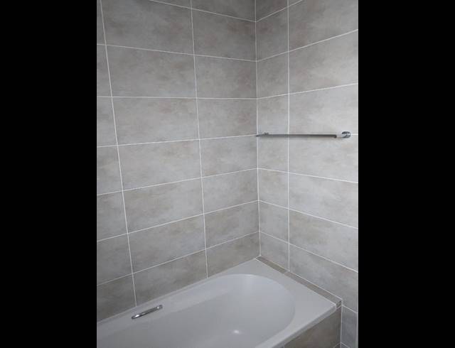 2 BEDROOM TOWNHOUSE FOR SALE IN BISHOPSTOWE